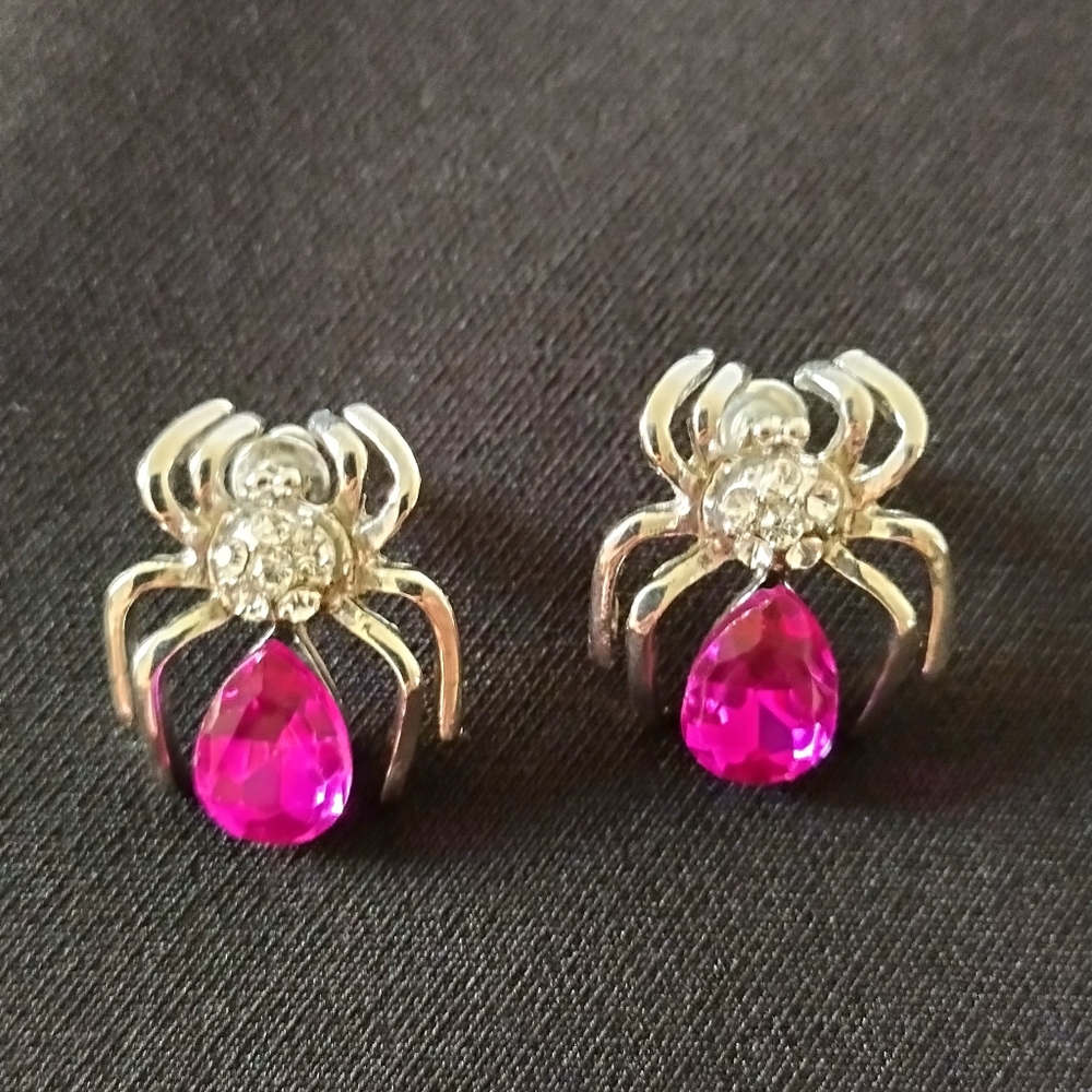 Purple Violet Stone Spider Earrings Gothic/Horror/Retro